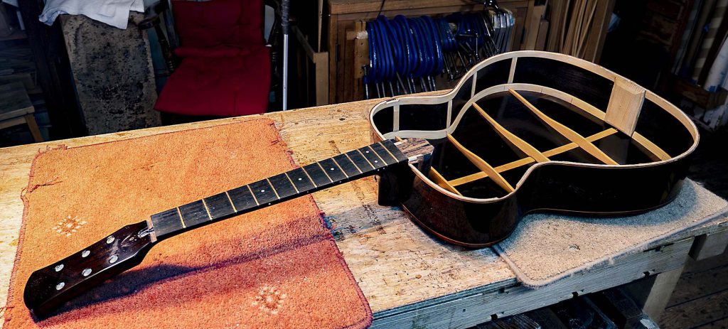 electric guitar soundboard